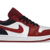 Jordan 1 Low Bulls